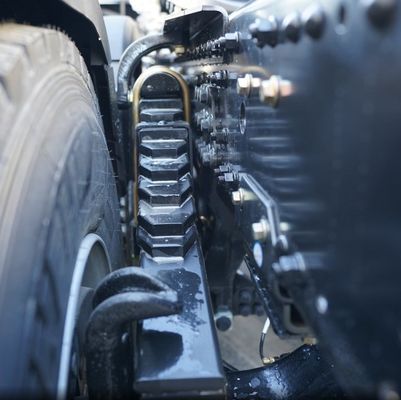 Τρακτέρ Sinotruck 400L για τις εξατομικευμένες απαιτήσεις ρυμούλκησης βαρέων φορτίων