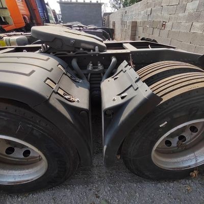 Sinotruck 480HP Semi-Relayer με Air Suspension καθίσμα και 8.800kg Πακέτο Ακαθάριστο βάρος