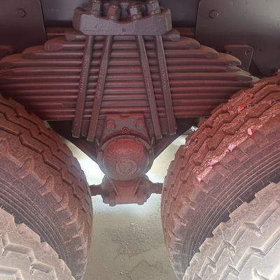 Σιδηροδρομική βάση με υπόστρωμα Sinotruk με προηγμένο σύστημα υποβοηθούμενης διεύθυνσης και κινητήρα 351-450 ίππων
