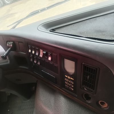 Σχεδιασμός ελαστικών χωρίς σωλήνες Sinotruk και υδραυλικό τιμόνι για αξιόπιστο εμπορικό πλαισίο