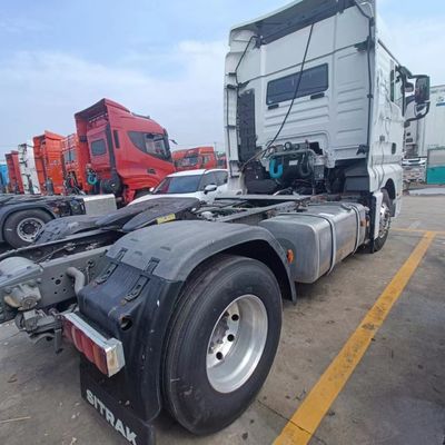 ZZ4257N3247E1H 540HP μεταχειρισμένο φορτηγό Αγοράς για βαριά ρυμούλκηση 1000L δεξαμενή καυσίμου