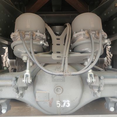 Βαρύ φορτίο 371HP6*4 HOWO Diesel Dump Truck με χειροκίνητο κιβώτιο ταχυτήτων και προσαρμοσμένο