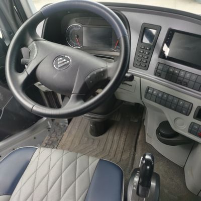 Πιστοποίηση ελαστικών ECE Sinotruck 400HP Μηχανή Αεροεξάρτηση Κάθισμα οδηγού Μέρη ημιαφορτηγού