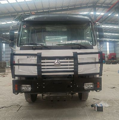 Μεταφορές 4×2 Τρακτέρ με 4×2 τροχό και νόμισμα ΗΠΑ