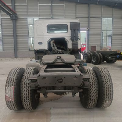 Μεταφορές 4×2 Τρακτέρ με 4×2 τροχό και νόμισμα ΗΠΑ