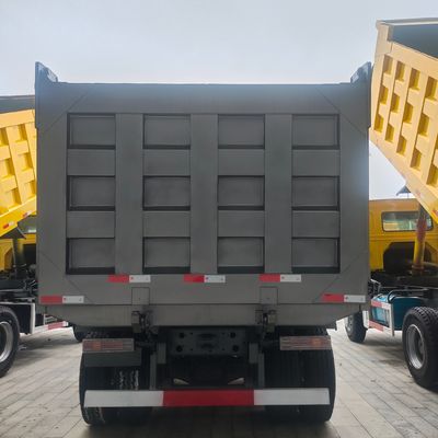 Υψηλόβαρο φορτηγό με ντίζελ HOWO371HP με 10 τροχούς και φορτιστή 30 τόνων ή χειροκίνητο φορτηγό μεταφορικό όχημα Rhd