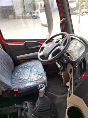 Sinotruk HOWO/ Shacman Τρακτέρ Μεταφορές φορτηγό φορτηγό βαρύ φορτηγό &gt; 8L χωρητικότητα κινητήρα