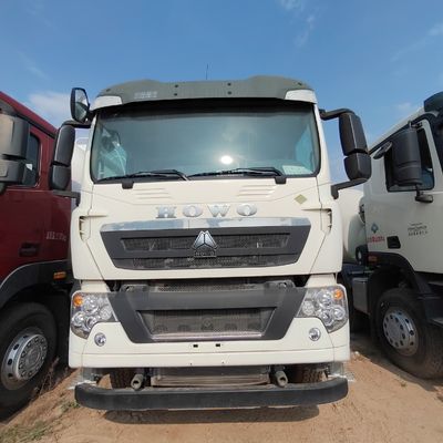15-20 κυβικά X4 Sinotruck HOWO 371HP Φορτηγό μικτήρα σκυροδέματος για ≤5 θέσεις και 6 μήνες