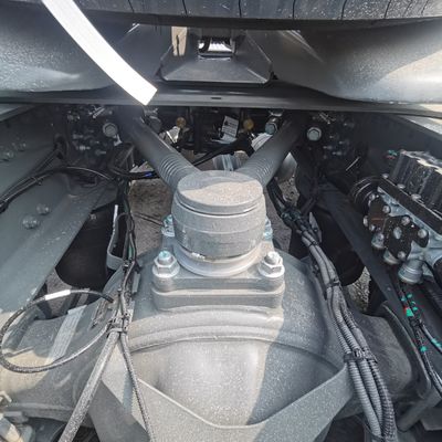 Σίτρακ 4X2 480 HP βαρύ φορτίο τρακτέρ με 1000L δεξαμενή καυσίμου Online και προσαρμογή