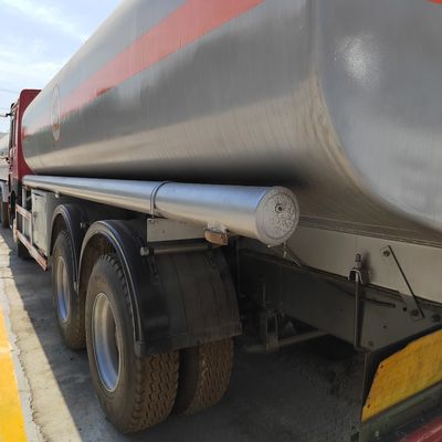 Sinotruk HOWO 6X4 336HP 15cbm Vakuum Tanker Truck Καθαρό φορτηγό μοντέλο Zz1257n4641W με 1
