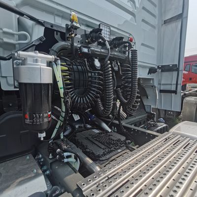 Προσαρμοσμένο Σίτρακ 4X2 480 HP Τρακτόρ με 600L δεξαμενή καυσίμου και νόμισμα των ΗΠΑ