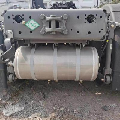 1000L δεξαμενή καυσίμου βαρύ φορτίο CNG ελκυστήρα για ρυμούλκηση ημιρυμουλκούμενου και χαμηλό κόστος αποστολής