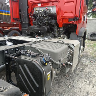 ZZ4257N3247E1H Ντίζελ ελκυστήρας φορτηγό με καθίσμα αέρος ανάρτησης και δεξαμενή καυσίμου 1000L