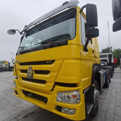 Εγκεκριμένο ECE βαρύ ελκυστήρα 6X4 με δεξαμενή καυσίμου 1000L και κάθισμα οδηγού με εναέρια ανάρτηση