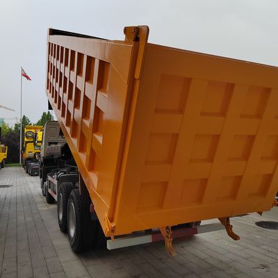 Sinotruk HOWO 8*4 12τροχοφόρο φορτηγό μεταφοράς 371HP-375HP Στυλ ανύψωσης εμπρός
