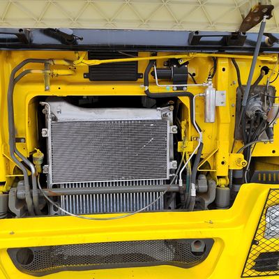 Προσαρμοσμένο HOWO Nx 6X4 6X6 Τρακ 20tons 30tons 10 ελαστικά 20m3 Η τέλεια λύση