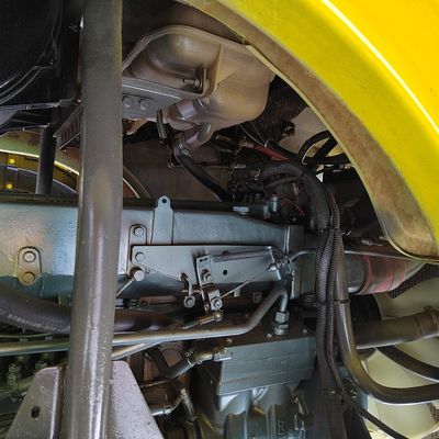 6X4 Sinotruk HOWO N7 Dump Truck με κινητήρα ντίζελ χωρητικότητας&gt; 8L και υδραυλικό κουτί φορτίου