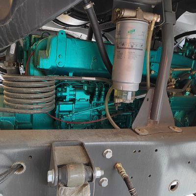 Ισχυρό φορτηγό 8x4 με υδραυλικό τιμόνι και 371HP-375HP Euro2 κινητήρα ντίζελ