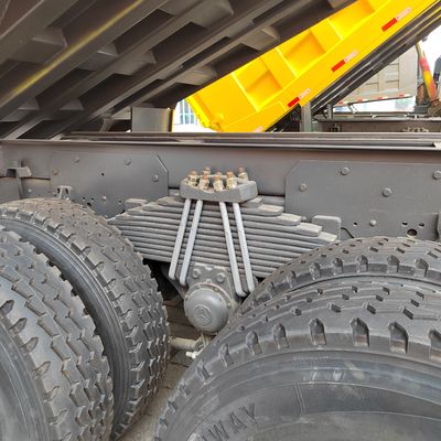 Χρησιμοποιημένο φορτηγό Sinotruk N7 6X4 με χειροκίνητη μετάδοση και υδραυλικό τιμόνι
