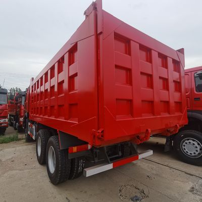 Προσαρμοσμένο εξοπλισμό εξόρυξης Sinotruck Χρησιμοποιημένο φορτηγό σκουπιδιών με πιστοποίηση DOT και ελαστικά