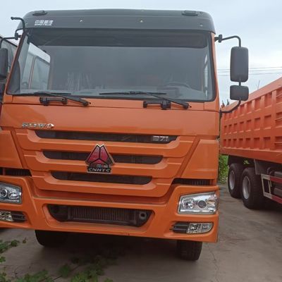 Η βιομηχανική μεταφορά έγινε εύκολη με 6x4 φορτηγό σκουπιδιών με σασί Sinotruk και κινητήρα 371HP