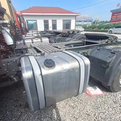 Χρησιμοποιημένο Sinotruk HOWO 6X4 Τρακτέρ για τη μεταφορά μεγάλων αποστάσεων