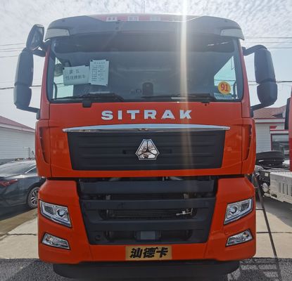 480HP Sinotruck Χρησιμοποιούμενο φορτηγό με 600L δεξαμενή καυσίμου για ρυμούλκηση ημιρυμουλκούμενο με κινητήρα ντίζελ