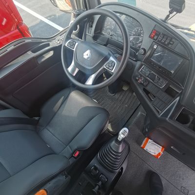 31-40 τόνων χωρητικότητα φορτίου Sinotruck μεταχειρισμένο φορτηγό με δεξαμενή καυσίμου 1000L και κάθισμα αέρος