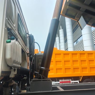Βοήθεια ισχύος HOWO 371HP βαρύ φορτηγό σκουπιδιών για προσαρμοσμένη βαριά εργασία