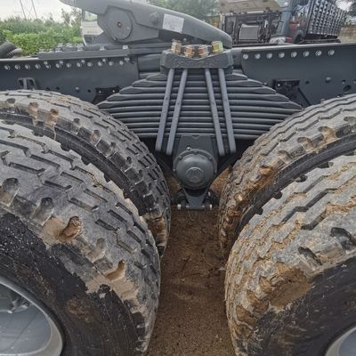 400L δεξαμενή καυσίμου χειροκίνητη μετάδοση HOWO τρακτέρ φορτηγό για βαρύ φορτίο ρυμούλκηση