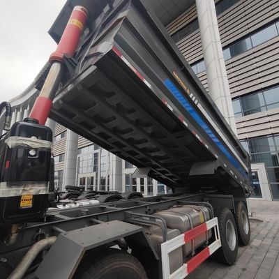 Προσωρινό Στύλο Ανύψωσης Sinotruck 6X4 φορτηγό φορτηγό για βαριά έργα κατασκευής
