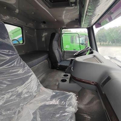 Προσωρινό Στύλο Ανύψωσης Sinotruck 6X4 φορτηγό φορτηγό για βαριά έργα κατασκευής