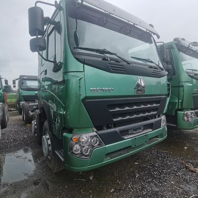 400-600L δεξαμενή καυσίμου HOWO ελκυστήρας φορτηγό με προσαρμογή και υδραυλικό σύστημα πέδησης