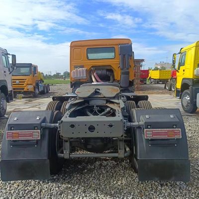Δυνατότητα φόρτωσης 31-40 τόνων Προσαρμοσμένο 2024 μοντέλο Sitrak Tractor Trailer με δεξαμενή ντίζελ 1000L