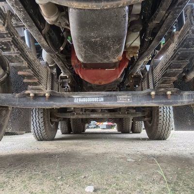 Εγχειρίδιο 8X4 Ντίζελ Euro 3 Εθνικό βαρύ φορτηγό Ούμαν Λεωφορείο απορριμμάτων LHD Rhd 30-40t Λεωφορείο απορριμμάτων εξόρυξης