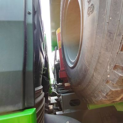 Προσαρμοσμένο Sinotruk HOWO 6X4/8X4 βαρύ φορτηγό με 6 μήνες υπηρεσία μετά την πώληση