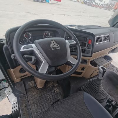 Τεχνητό σχεδιασμό Δορυφόρο 400HP Dump Truck με εξαρτήματα οχήματος Shacman και 600L δεξαμενή καυσίμου
