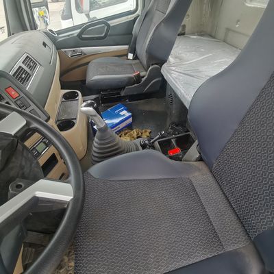 Υδραυλικό τιμόνι Χρησιμοποιούμενο HOWO Τρακτικό φορτηγό 600L Θάλασσα καυσίμου για ρυμούλκηση