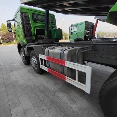 Επιστροφή 30 ημερών Επιστροφές Sinotruk 6X4 Πώληση φορτηγών μεταφοράς για μεταλλευτικό φορτίο