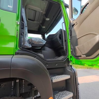 Sinotruk A7 / T7 βαρύ φορτίο 10/12 τροχοφόρα φορτηγά προσαρμοσμένα στις απαιτήσεις των πελατών σας