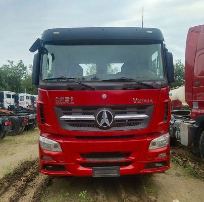Με χειροκίνητο κιβώτιο ταχυτήτων Beiben 6X4 Τρακτικό φορτηγό μεταφοράς για βαριές μεταφορές μεγάλων αποστάσεων