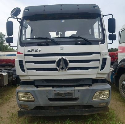 Οχήμα έλξης Beiben 6X4 με υδραυλικό σύστημα διεύθυνσης και υποβοήθηση της ισχύος του χειριστικού χειρισμού