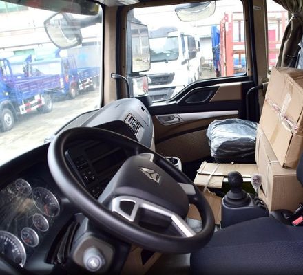 Το Sinotruk HOWO Cement Mixer Truck Η τέλεια προσθήκη στον κατασκευαστικό εξοπλισμό σας