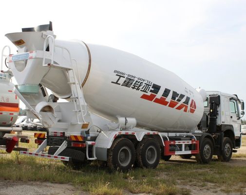 Οχήματα συνδυασμού τσιμέντου Sinotruk 8x4 και ελαστικό για βαριά κατασκευαστικά έργα