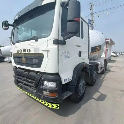 340 Tx HOWO Φορτηγό αναμειγνύματος σκυροδέματος για κατασκευές βαρέων έργων και υδραυλικού διεύθυνσης