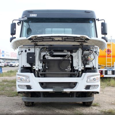 Τρόπος οδήγησης 8x4 Sinotruk Chassis Cement Mixer με υδραυλικό τιμόνι και υποστήριξη ισχύος