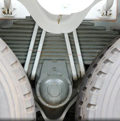 Το σασί του Sinotruk και τα 400 ίππους Το ιδανικό φορτηγό μικρέα για την κατασκευή βαρέων έργων