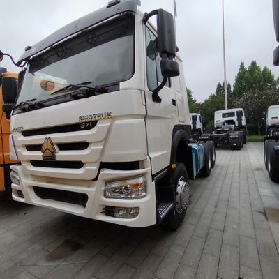 Πρότυπο εκπομπών Euro 3 Προσαρμοσμένο Sinotruck Τρακτέρ CNG 6X4 380/371/375/550HP