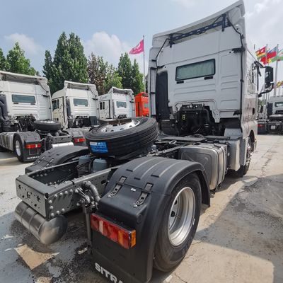 Χειροκίνητο κιβώτιο HOWO Τρακτέρ με προσαρμοσμένο και άνετο κάθισμα ανάρτησης