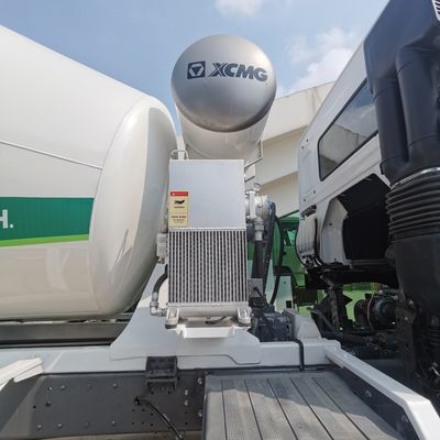 12100.000kg Ακαθάριστο βάρος Ελαστικά Τροχαίο αναμεικτήρα σκυροδέματος για βαριά έργα κατασκευής